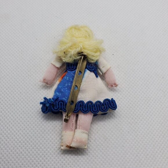 Female Cloth Doll Brooch - Picture 3 of 3